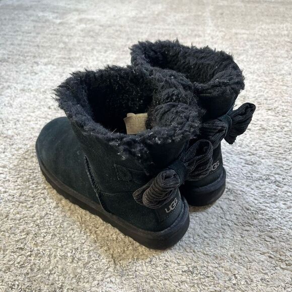 Ugg Mini Bailey Corduroy Bow Black Boots - Picture 5 of 6